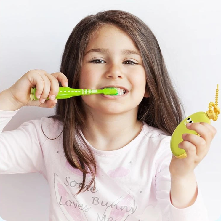 BananaBuddy™ Toothbrush Case